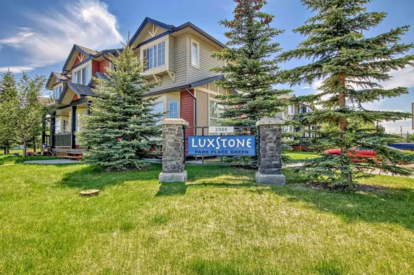 Airdrie, AB T4B 0L1,2066 Luxstone BLVD SW #902