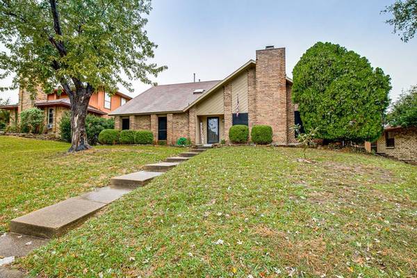 4805 La Paz Drive, Mesquite, TX 75150