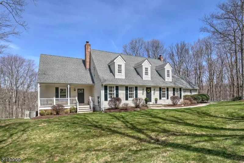 8 South Hill Ct, Mendham Twp., NJ 07960