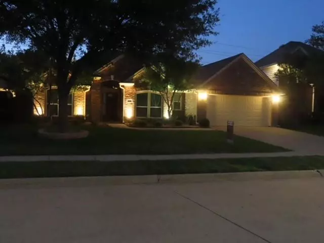 636 Broadsword Lane, Grand Prairie, TX 75052