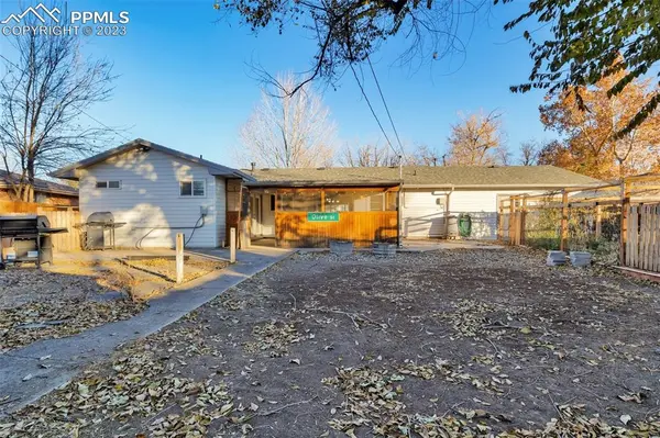 Canon City, CO 81212,115 Cottage LN