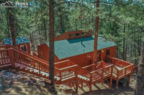 1050 Kings Crown RD, Woodland Park, CO 80863