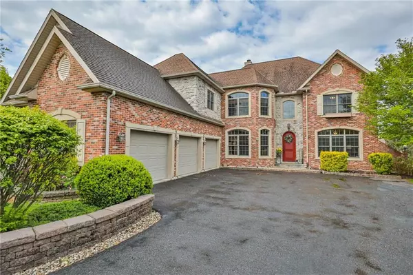 Bethlehem Twp, PA 18045,4081 Hunter Court