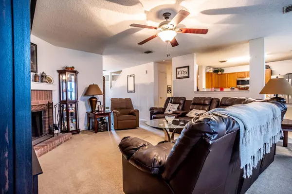 Lancaster, TX 75134,1512 SWIFT FOX Drive