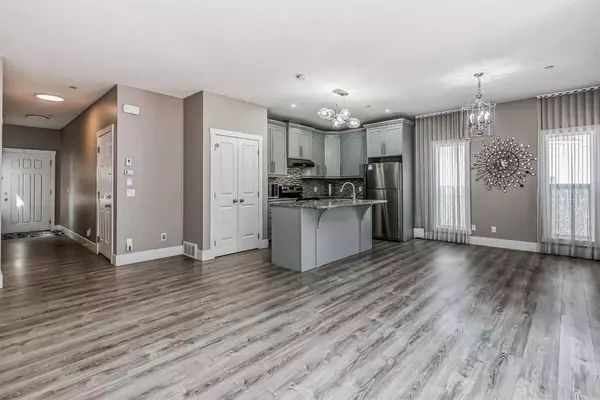 Calgary, AB T3K 0V8,80 Covecreek Mews NE