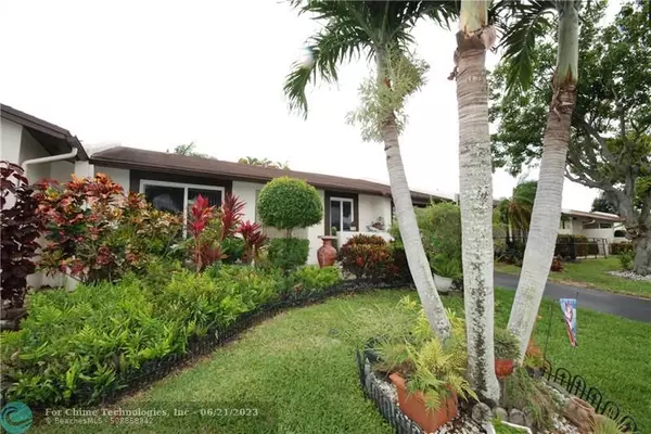 Delray Beach, FL 33484,15907 Laurel Oak Cir  #15907