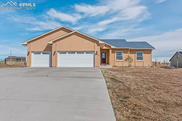 1847 E Jerrian LN, Pueblo West, CO 81007