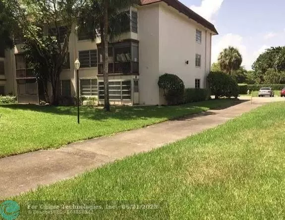 Plantation, FL 33313,7400 NW 17th St  #109