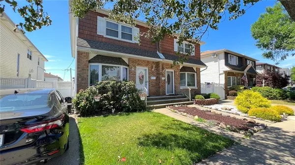 Staten  Island, NY 10312,6 Adlai CIR