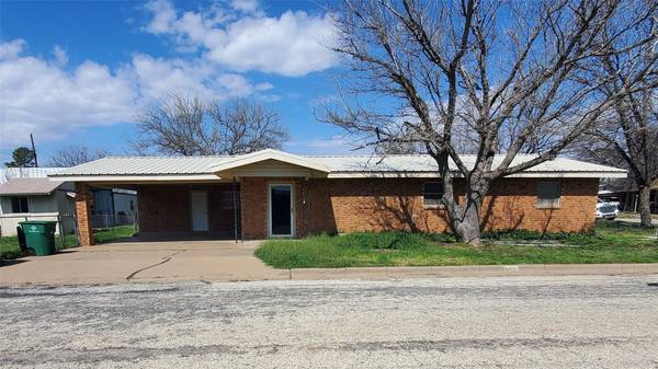 500 Hall Street, Graham, TX 76450