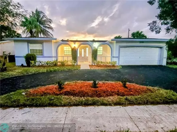 2291 NW 33rd Ave, Lauderdale Lakes, FL 33311