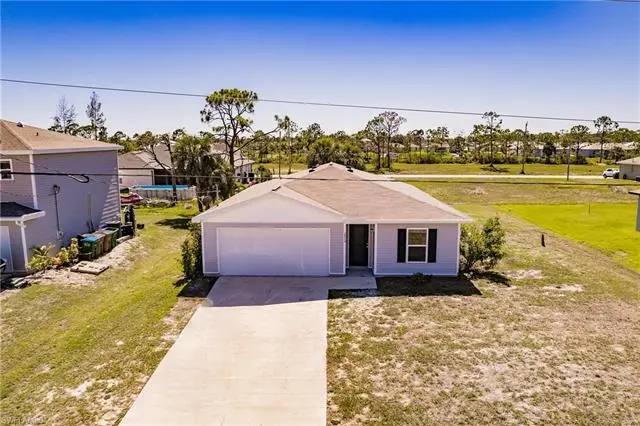 2824 NW 21st PL, Cape Coral, FL 33993