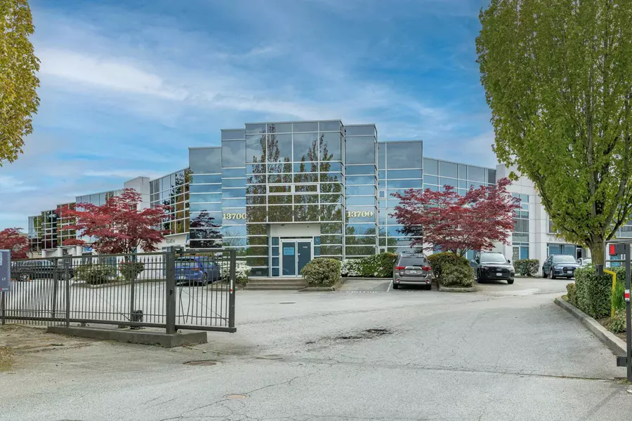 1115 13700 MAYFIELD PLACE, Richmond, BC V6V 2E4