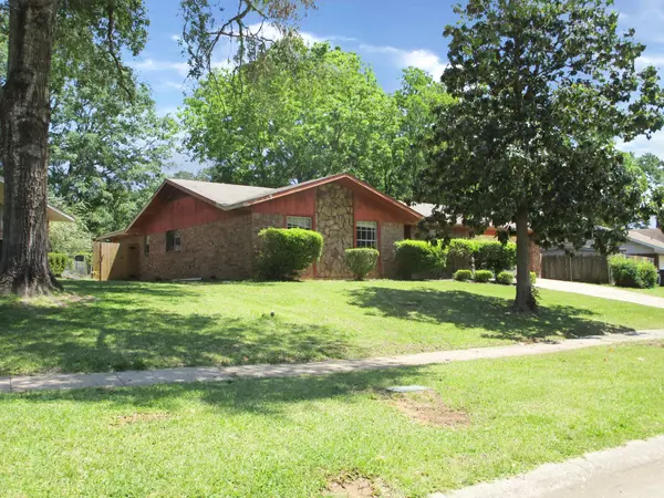 Shreveport, LA 71118,1633 Applewood