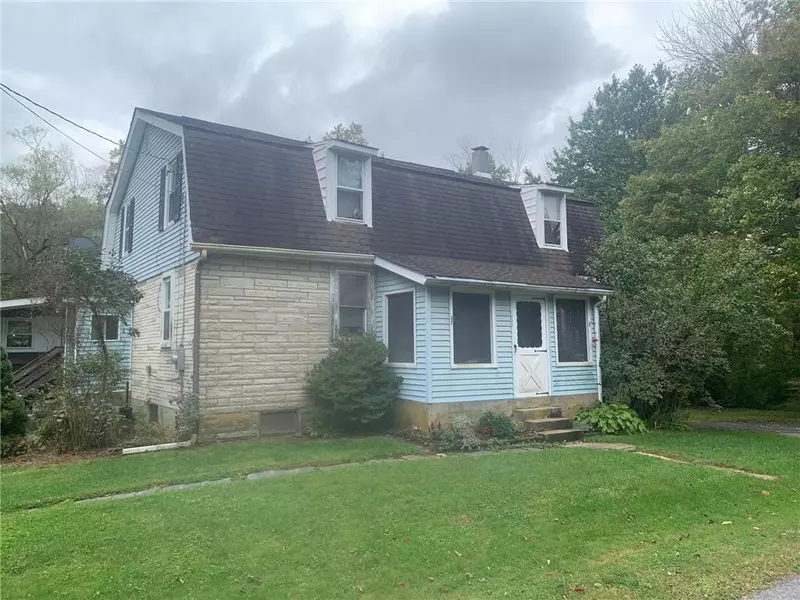 208 Mountain Road, Bushkill Twp, PA 18091