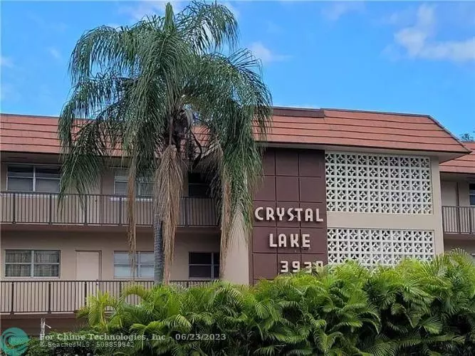 3930 Crystal Lake Dr  #308, Deerfield Beach, FL 33064