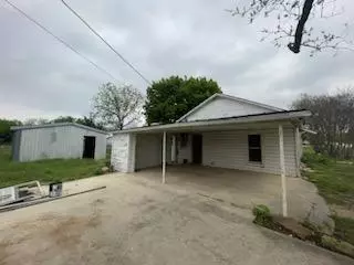 Lometa, TX 76853,303 E Cedar Street