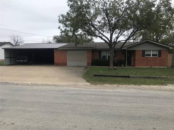 701 Williams Street, Albany, TX 76430