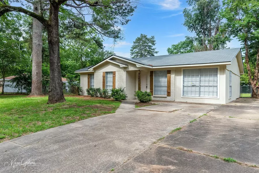 9042 Letha Lane, Shreveport, LA 71118