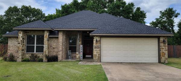 208 Lakeview Circle, Eustace, TX 75124