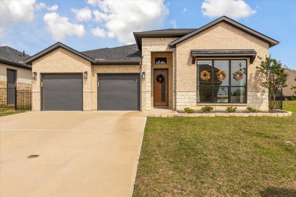 1436 Morris Crossing, Heath, TX 75126