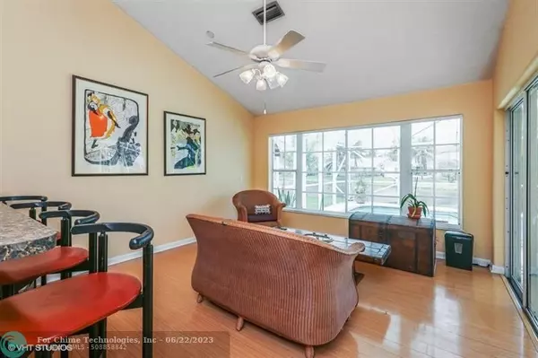 Weston, FL 33326,1097 Longview