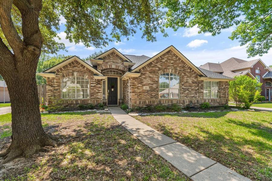 309 Shady Timbers Lane, Murphy, TX 75094