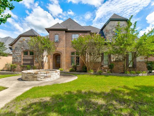 712 Country Club Drive, Heath, TX 75032