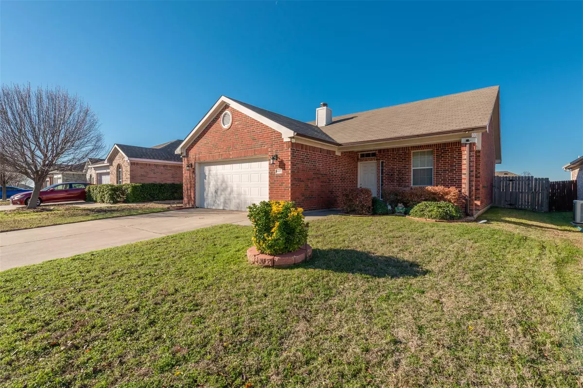 Fort Worth, TX 76179,6445 Waterhill Lane