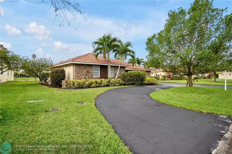 11120 NW 19TH ST, Coral Springs, FL 33071