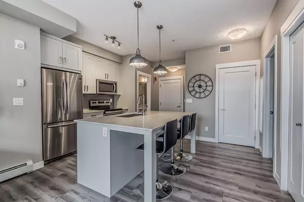 Calgary, AB T2X 4M9,30 Walgrove WALK SE #115