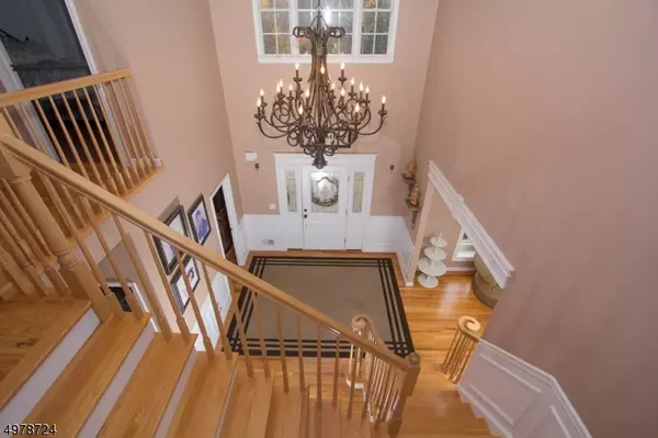 2 PRINCESS CT, Jefferson Twp., NJ 07438