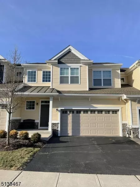 16 Lupine Ln, Allamuchy Twp., NJ 07840