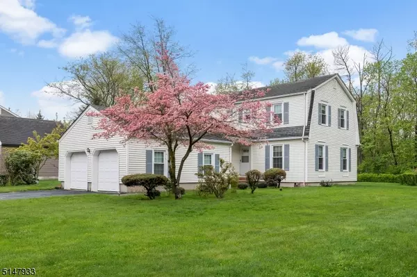 2 Deer Run, Long Hill Twp., NJ 07946