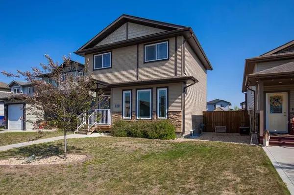 Blackfalds, AB T4M 0J5,87 Almond Crescent