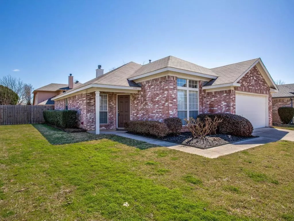 Lake Dallas, TX 75065,750 Winding Oak Bend