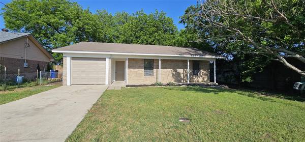 406 S First Street, Sanger, TX 76266