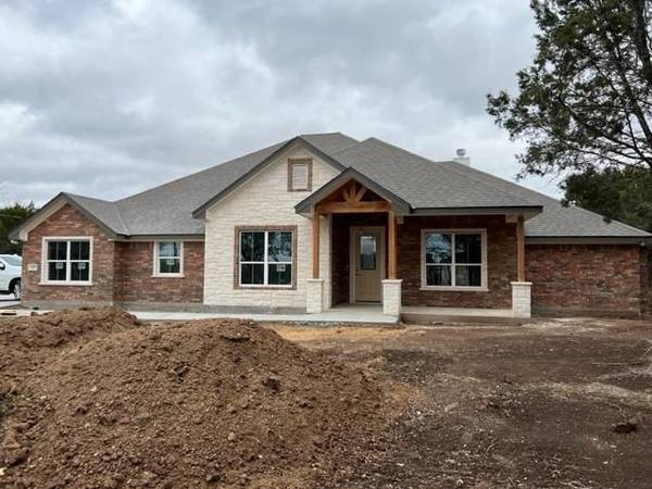 425 County Road 3152,  Kempner,  TX 76539