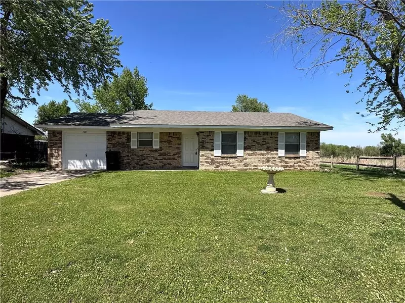 408 Casa Bello Avenue, Amber, OK 73004