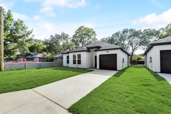 745 Ezekial Avenue,  Dallas,  TX 75217