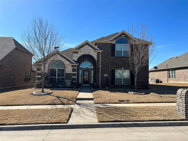 102 Crystal Creek Drive, Red Oak, TX 75154