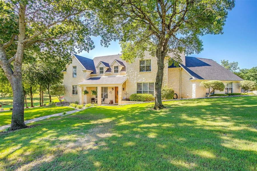 624 Chandler Drive, Aledo, TX 76008