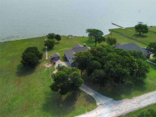 413 Meandering Way, Corsicana, TX 75109