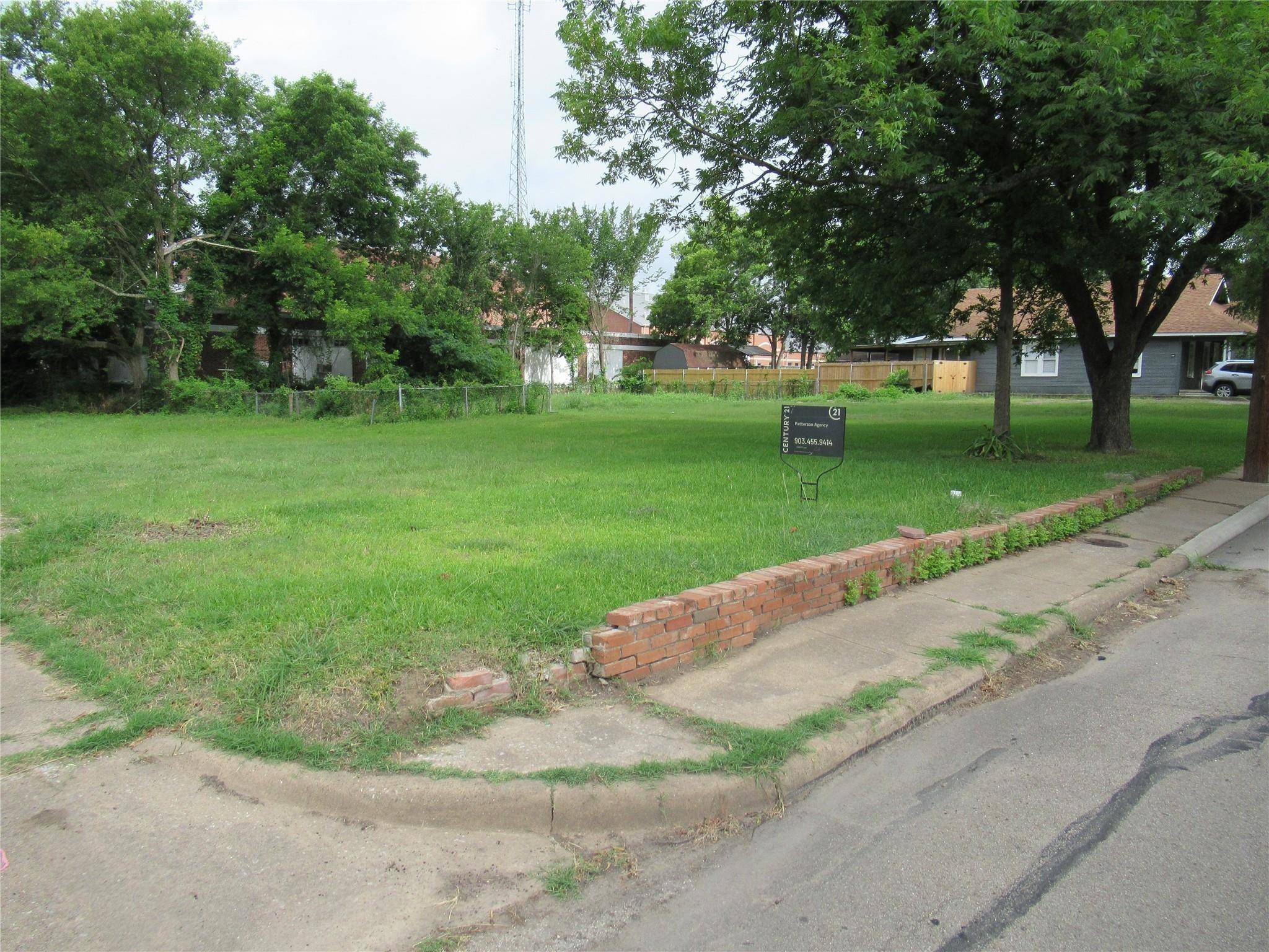 1505 Park Street, Commerce, TX 75428