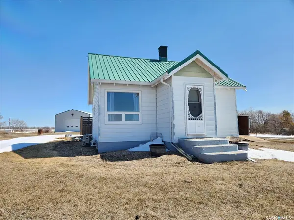 1 First AVENUE S, Gladmar, SK S0C 1A0