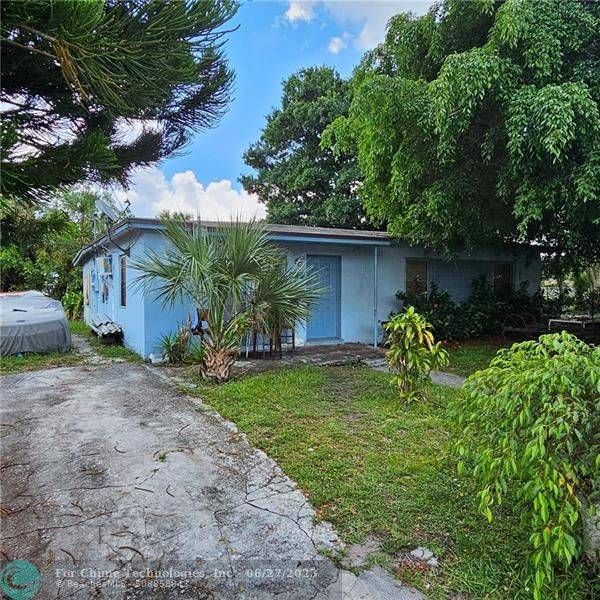 720 NW 33rd Ter, Lauderhill, FL 33311