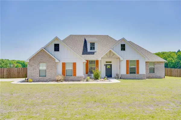 12034 County Road 3513 Loop, Ada, OK 74820