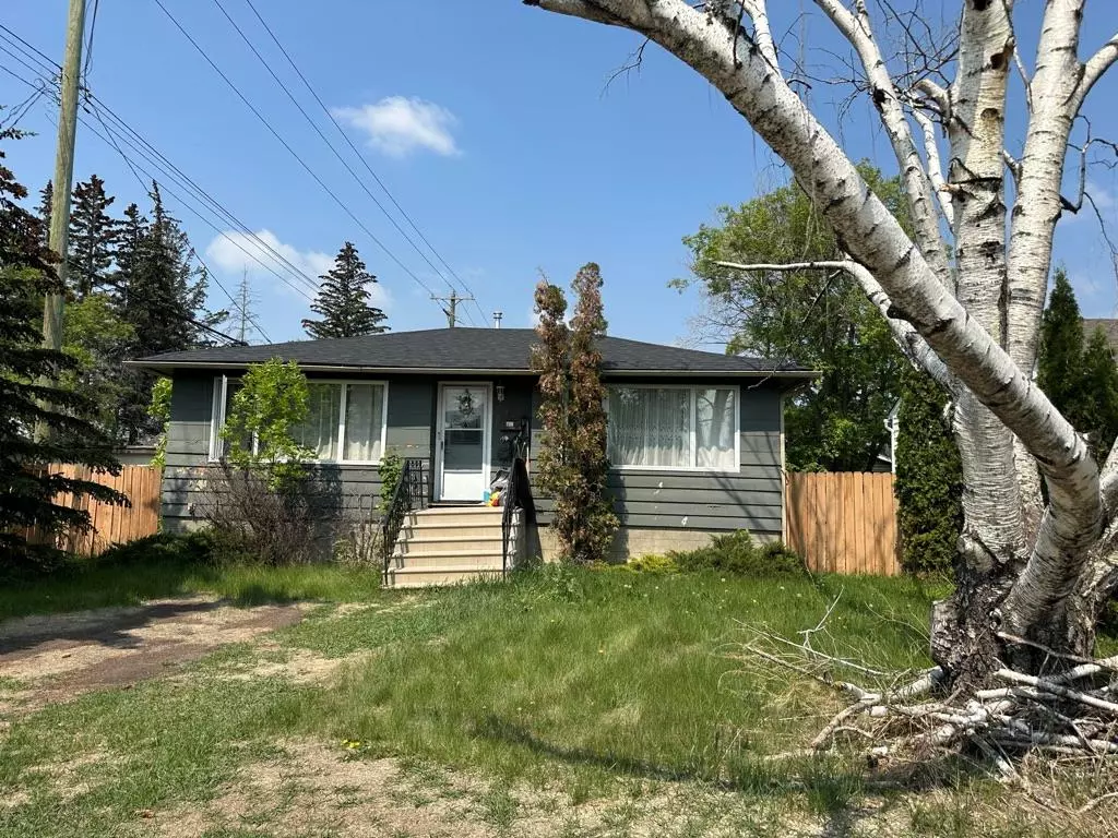 Calgary, AB T2N 2Y6,515 34A ST NW