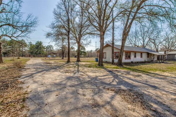 200 W Ohio Street, Van, TX 75790