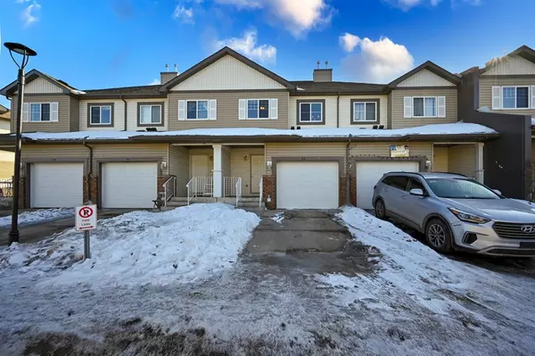 Calgary, AB T3J 5L1,56 Saddletree CT NE